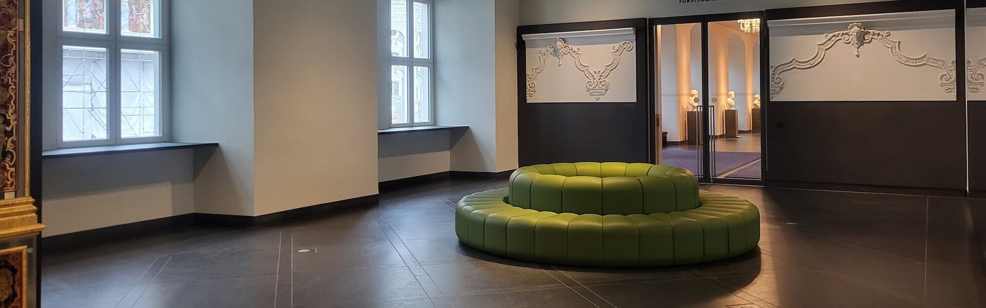 Foyer des Neuen Grünen Gewölbe im Residenzschloss Dresden